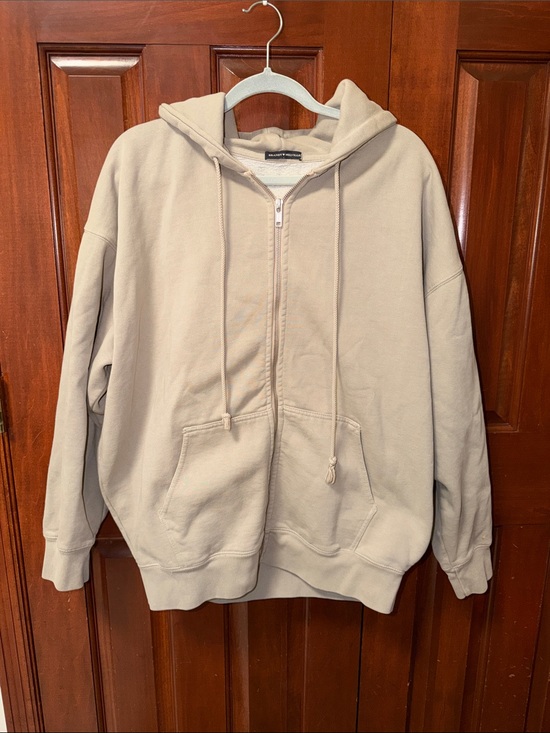 Brandy Melville Tops - Brandy Melville Beige Zip-Up Hooded Sweatshirt